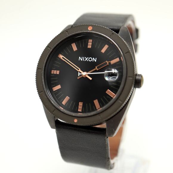 Nixon Wanderlust The Rover Black Rose Gold 42mm Watch Leather Strap New Battery - Picture 1 of 14
